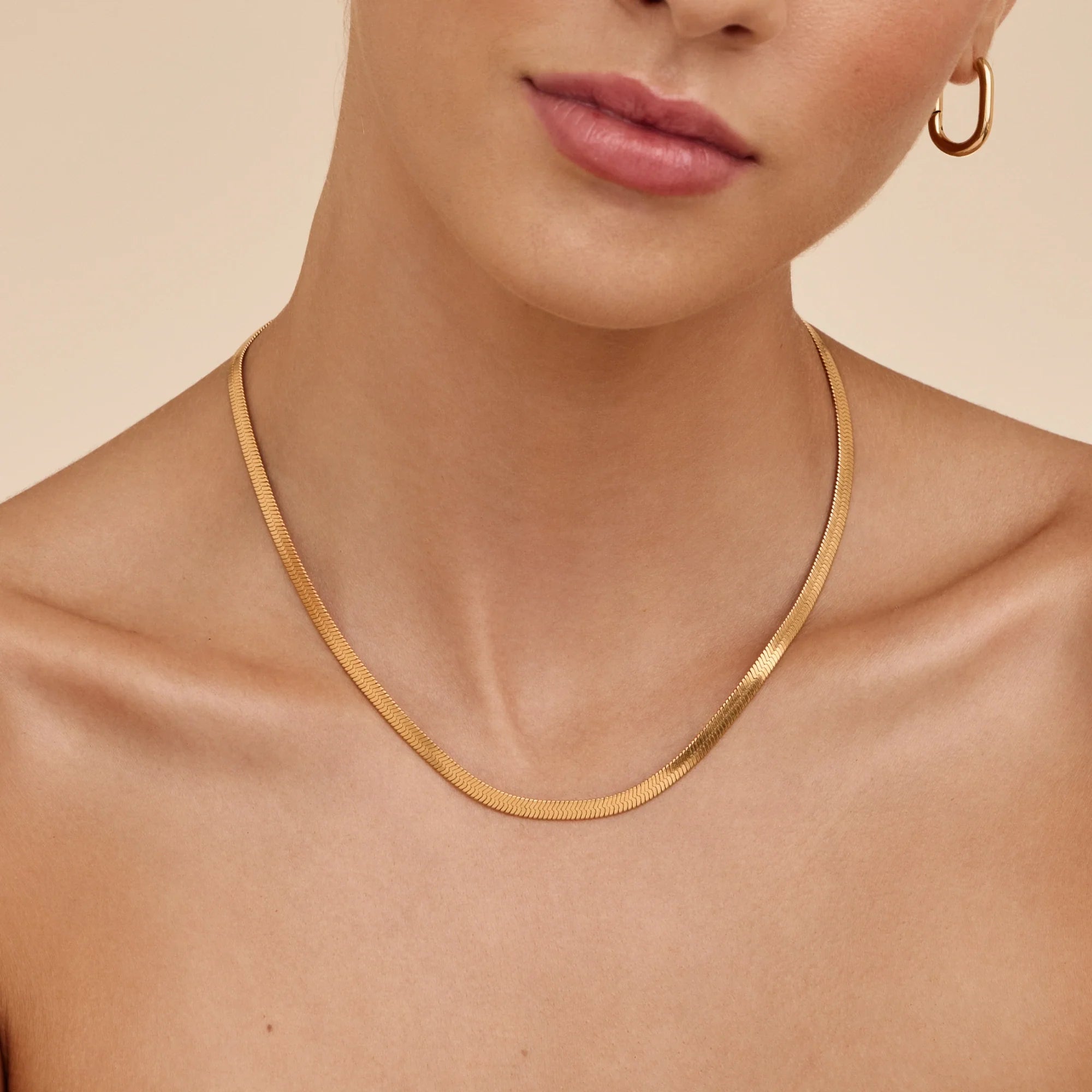 Collier Ruban Fluide — vue 2